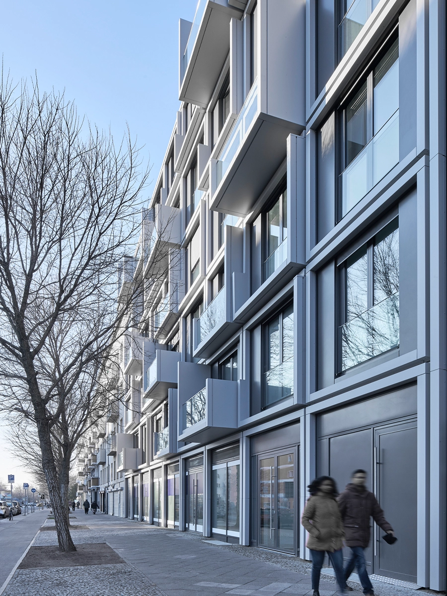 Glasabsturzsicherung VITRUM - Referenz The Wing Flughafenstarße 72-74 in Berlin