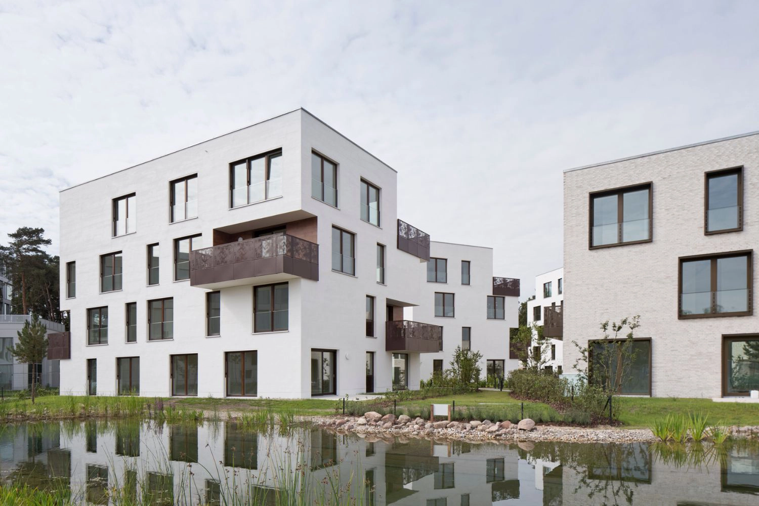 Fünf Morgen Dahlem Village Berlin VITRUM