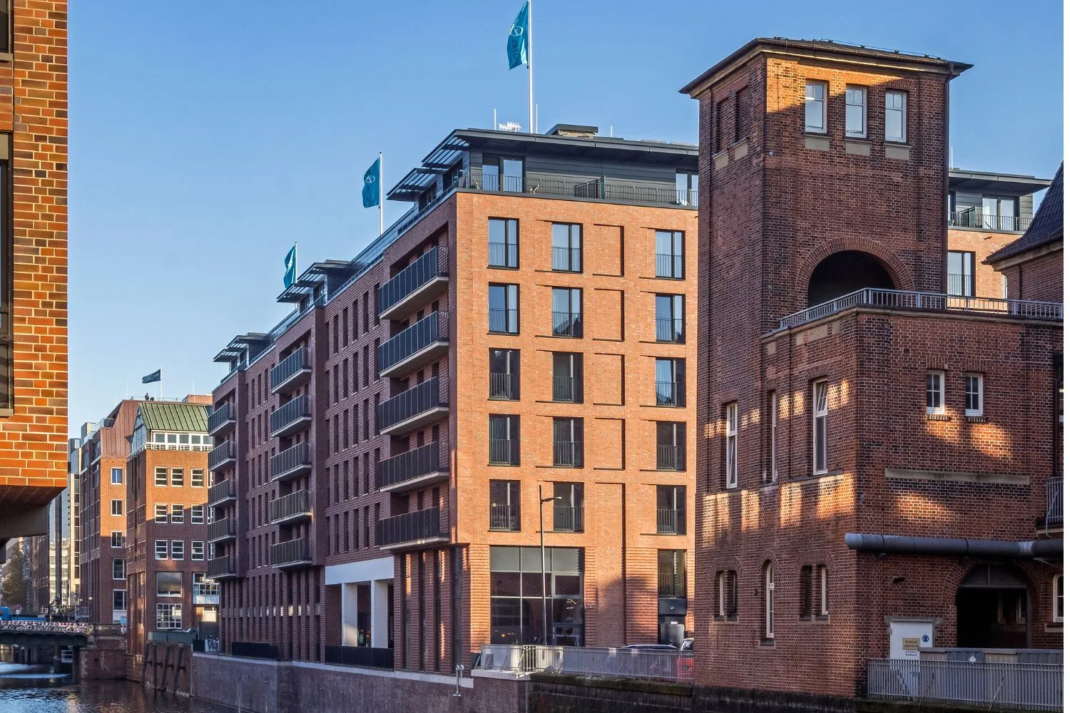 Referenz Motel One Hamburg SIMPLUM